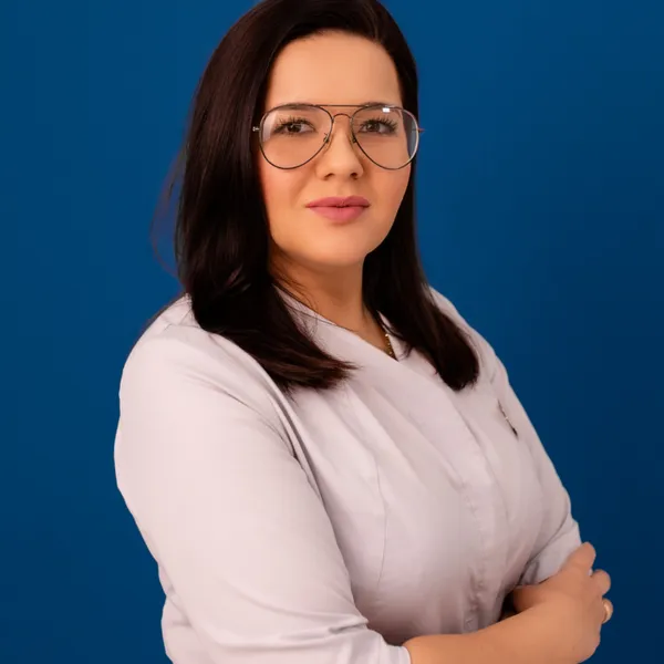 Платонова І
